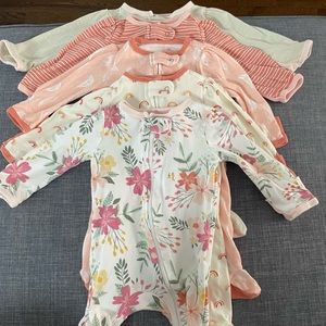 0/3 bundle pajamas and long sleeve white onsies